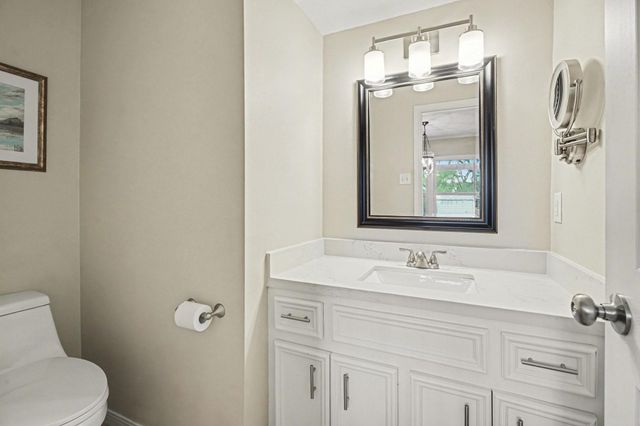 4119 Long Grove Drive, Seabrook, TX 77586