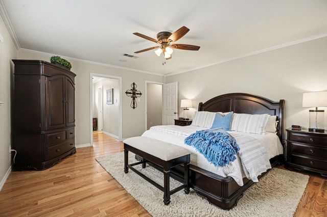 4119 Long Grove Drive, Seabrook, TX 77586