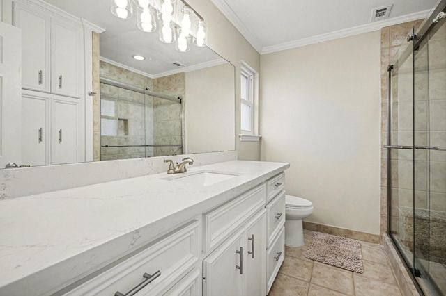 4119 Long Grove Drive, Seabrook, TX 77586