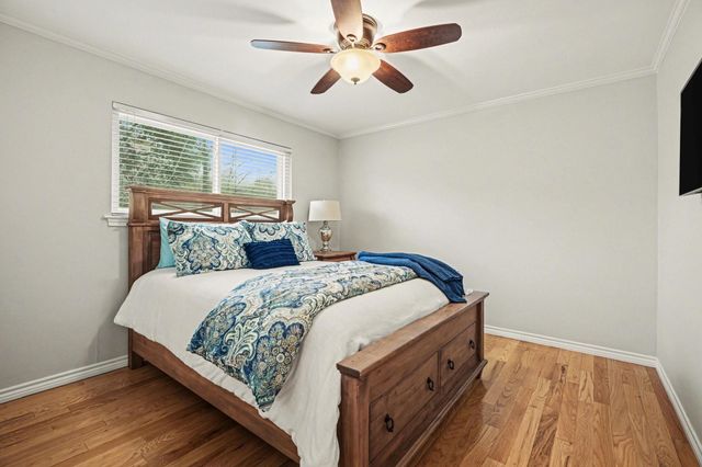 4119 Long Grove Drive, Seabrook, TX 77586