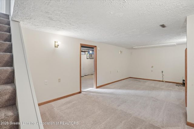 2413 Beacon Hill Drive, Lansing, MI 48906