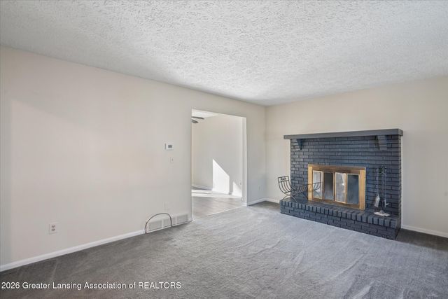 2413 Beacon Hill Drive, Lansing, MI 48906