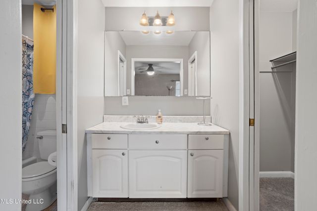 831 Graveline Road, Gautier, MS 39553