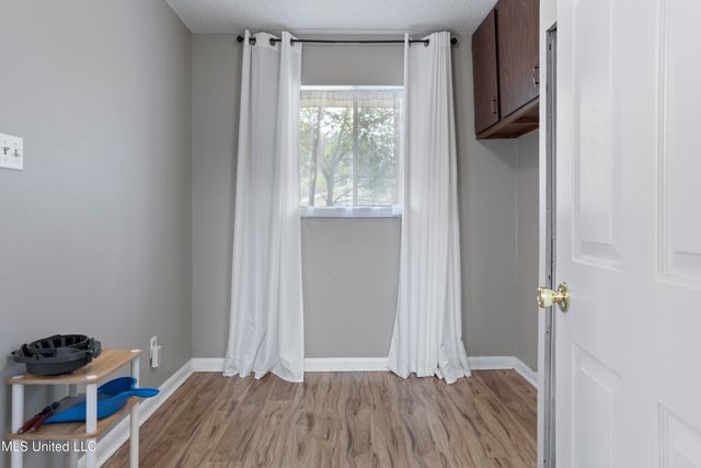 831 Graveline Road, Gautier, MS 39553