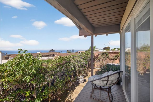 8 Monarch Bay Drive, Dana Point, CA 92629