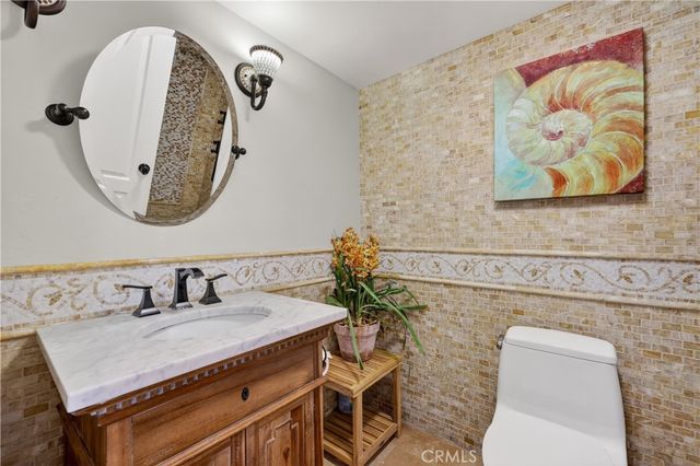 8 Monarch Bay Drive, Dana Point, CA 92629