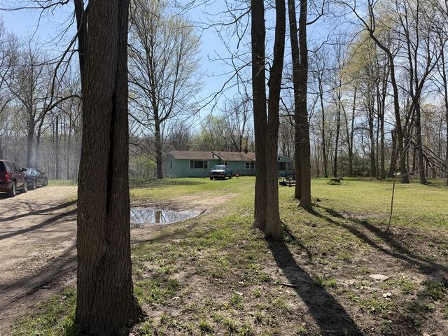 7805 W Xy Avenue, Schoolcraft, MI 49087