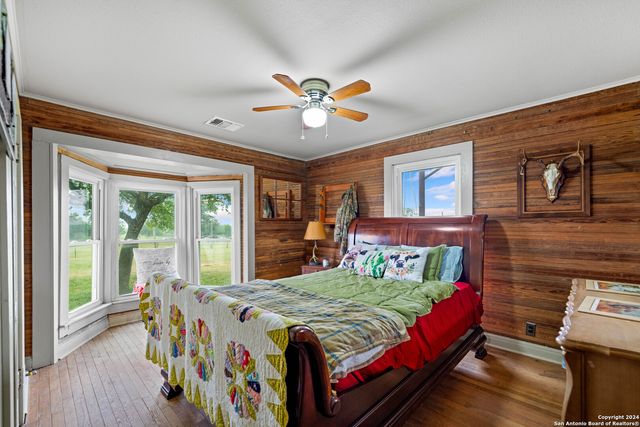 10801 County Road 116, Kenedy, TX 78119