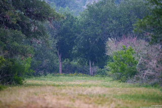 10801 County Road 116, Kenedy, TX 78119