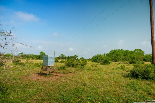 10801 County Road 116, Kenedy, TX 78119