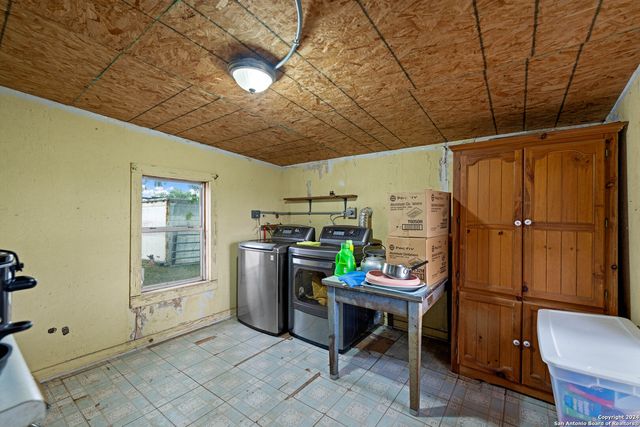 10801 County Road 116, Kenedy, TX 78119