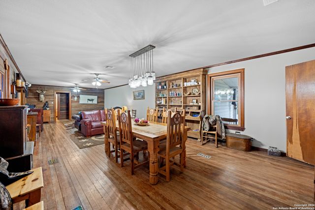 10801 County Road 116, Kenedy, TX 78119