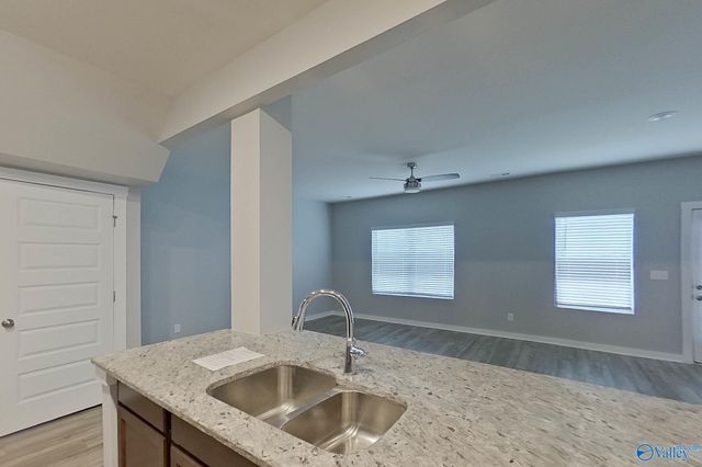 7210 Chatfield Way, Huntsville, AL 35806