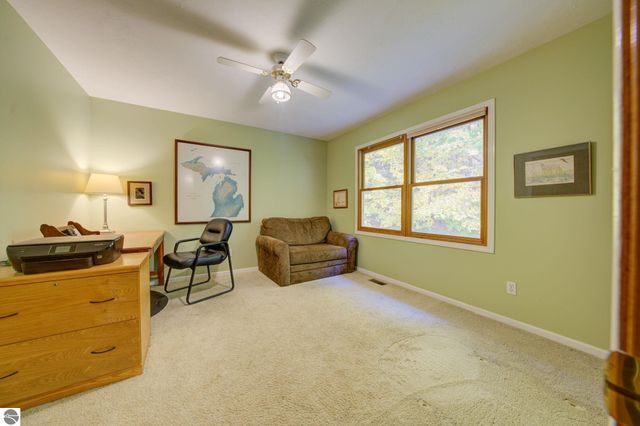 9144 E Hoxie Road, Cedar, MI 49621