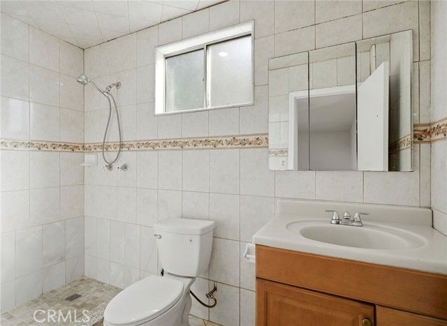 1420 Glenshaw Avenue, La Puente, CA 91744