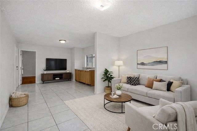 1420 Glenshaw Avenue, La Puente, CA 91744