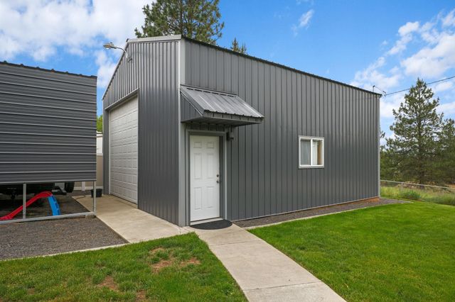 3405 E Buckley Ct, Mead, WA 99021