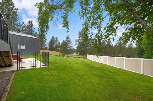 3405 E Buckley Ct, Mead, WA 99021