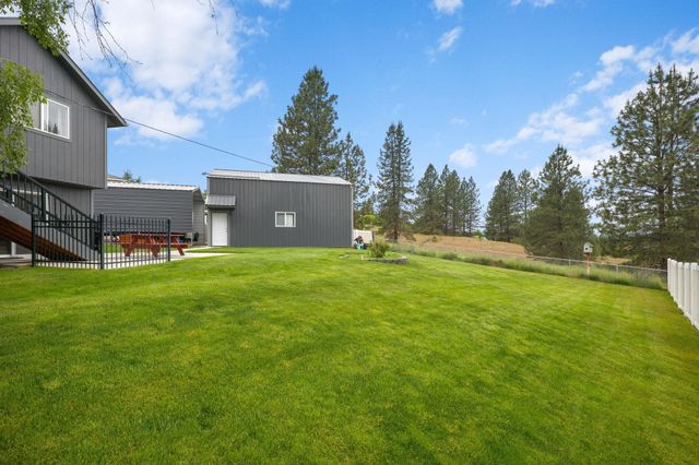 3405 E Buckley Ct, Mead, WA 99021