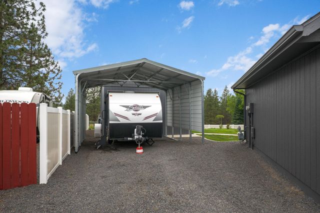 3405 E Buckley Ct, Mead, WA 99021