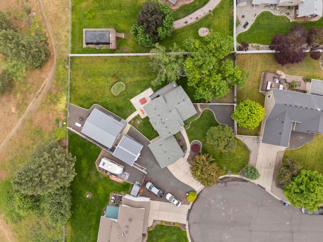 3405 E Buckley Ct, Mead, WA 99021