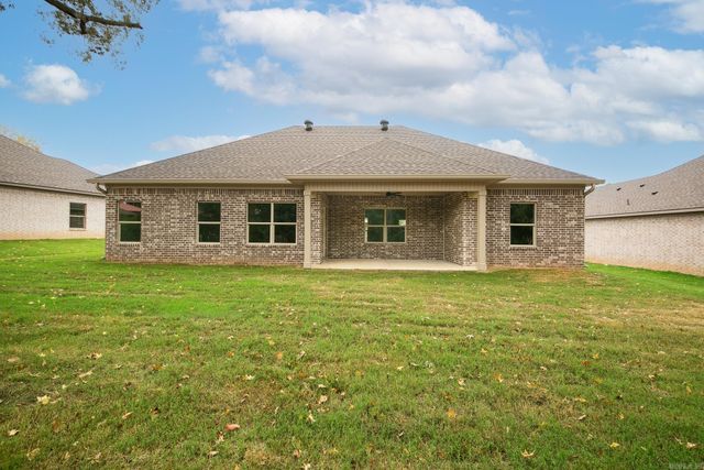 13 Wolfsbridge Loop, Cabot, AR 72023