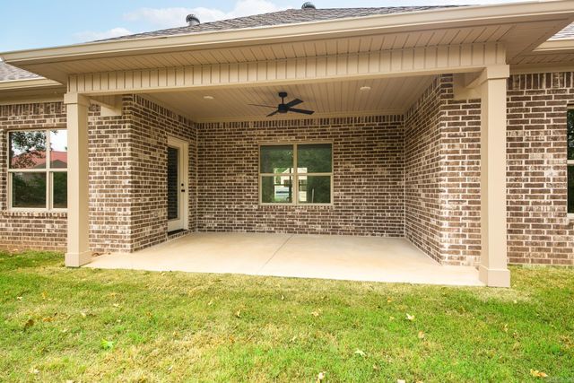 13 Wolfsbridge Loop, Cabot, AR 72023