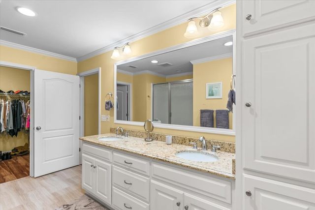 203 Pepperridge Road, Dothan, AL 36301