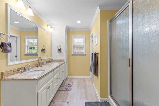 203 Pepperridge Road, Dothan, AL 36301