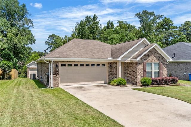 203 Pepperridge Road, Dothan, AL 36301