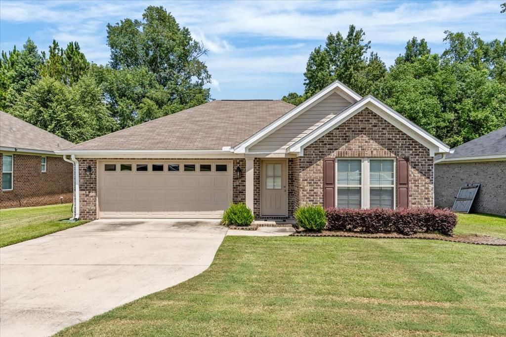 203 Pepperridge Road, Dothan, AL 36301