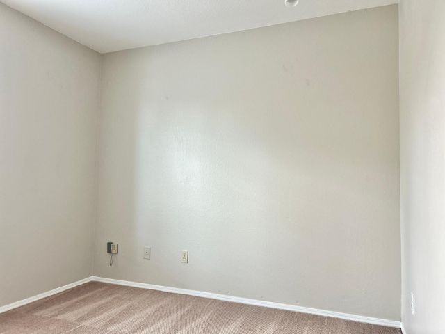 6143 W Del Rio Street, Chandler, AZ 85226