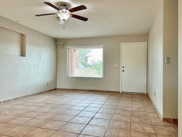 6143 W Del Rio Street, Chandler, AZ 85226