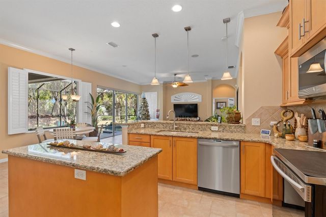 1062 EAGLES FLIGHT WAY, North Port, FL 34287