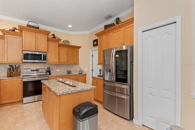 1062 EAGLES FLIGHT WAY, North Port, FL 34287