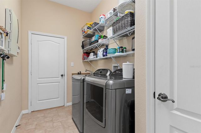 1062 EAGLES FLIGHT WAY, North Port, FL 34287