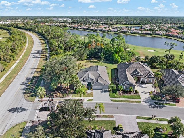 1062 EAGLES FLIGHT WAY, North Port, FL 34287