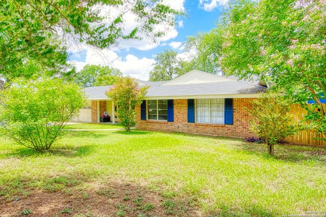 8715 Oak Ledge, San Antonio, TX 78217