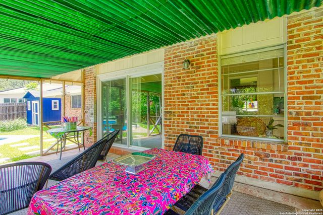 8715 Oak Ledge, San Antonio, TX 78217
