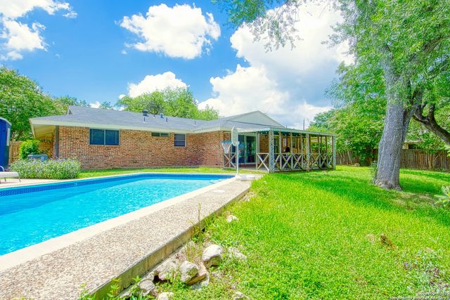 8715 Oak Ledge, San Antonio, TX 78217