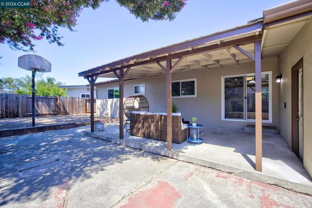 4352 Cheltenham Ct, Concord, CA 94521