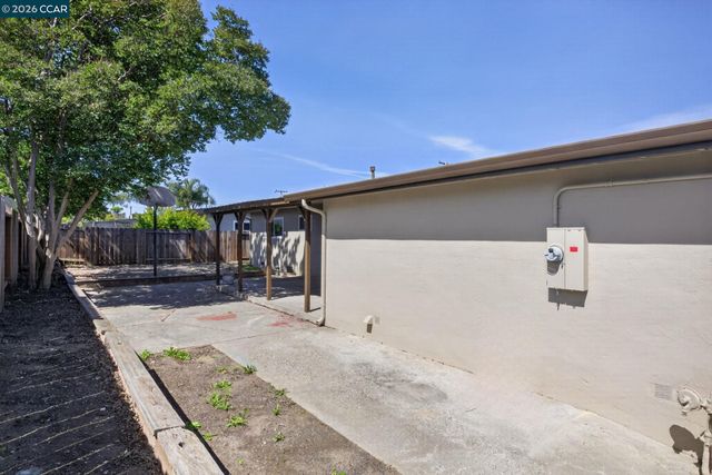 4352 Cheltenham Ct, Concord, CA 94521