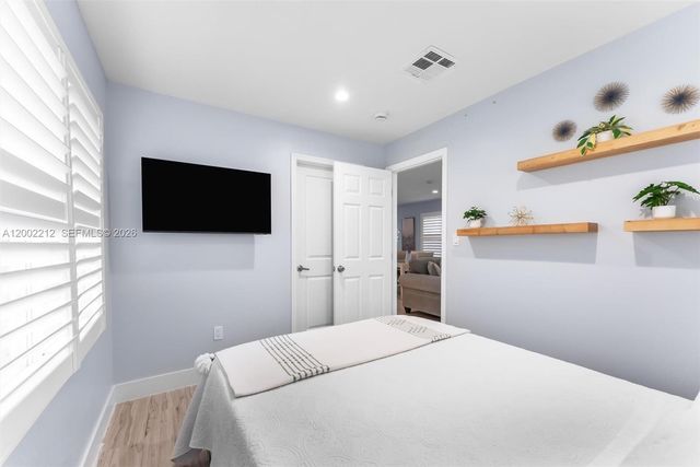 230 SW 12th Ave 0, Fort Lauderdale, FL 33312