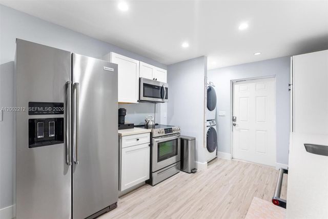 230 SW 12th Ave 0, Fort Lauderdale, FL 33312