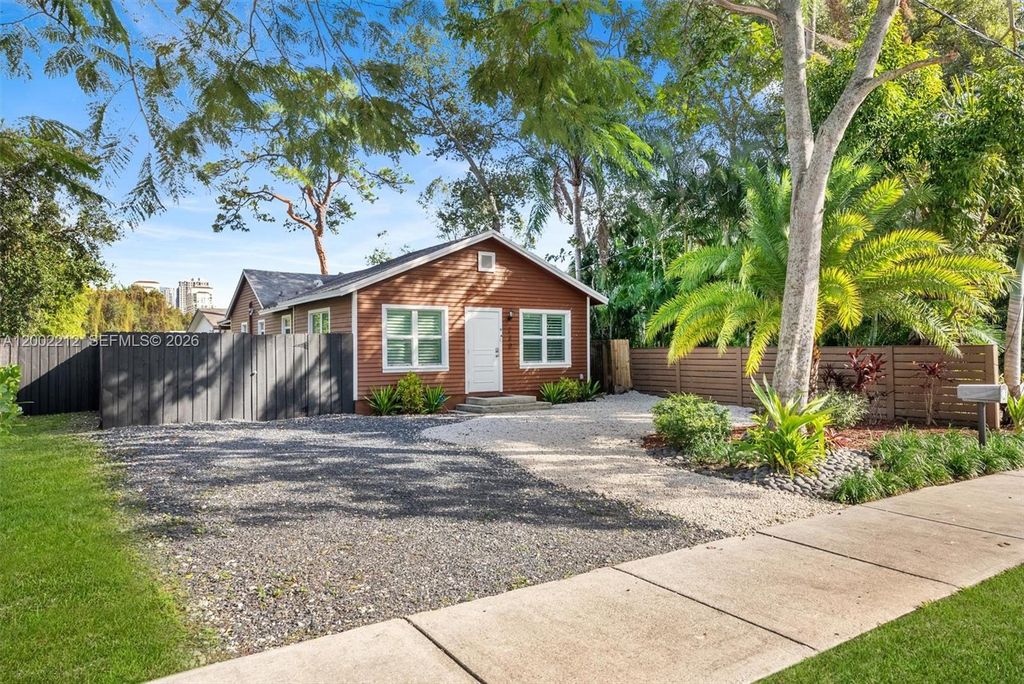 230 SW 12th Ave 0, Fort Lauderdale, FL 33312