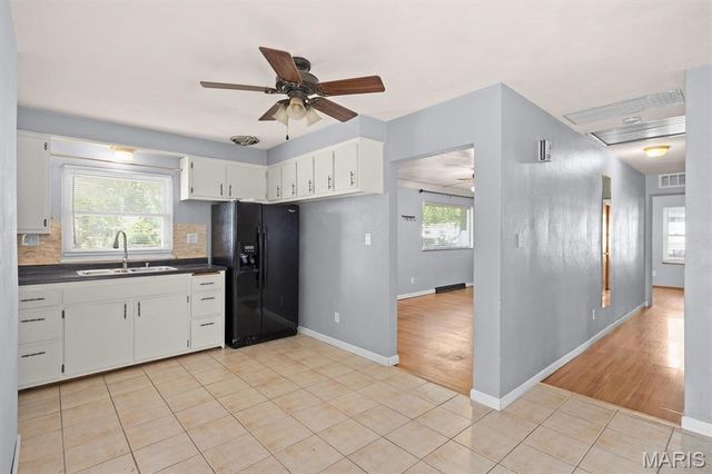 2911 Fredericka Street, Belleville, IL 62226