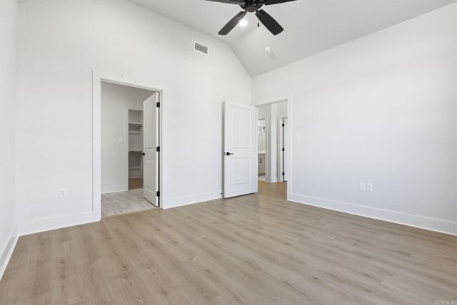 219 Edgewood Circle, Little Rock, AR 72223