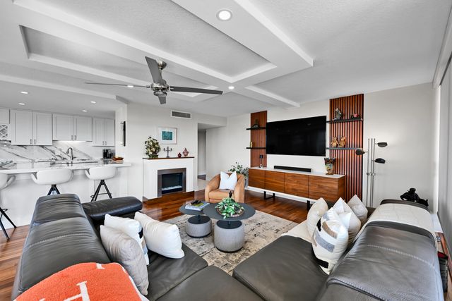 800 Jeffery Street 411, Boca Raton, FL 33487