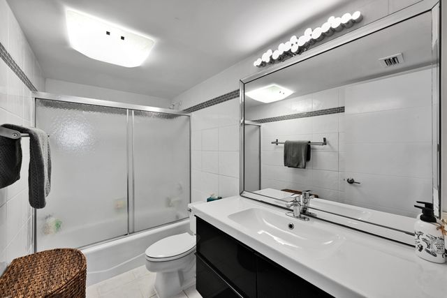 800 Jeffery Street 411, Boca Raton, FL 33487