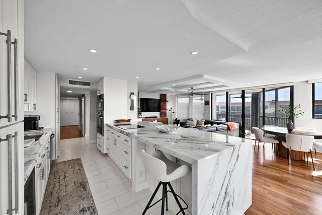 800 Jeffery Street 411, Boca Raton, FL 33487